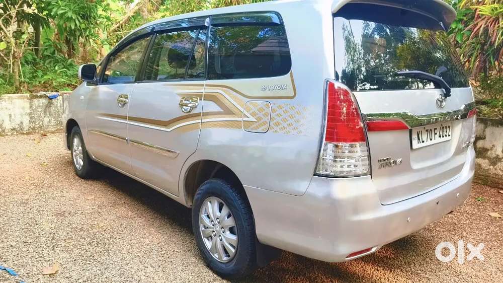 Toyota Innova 2010 Diesel Well Maintained No Complaints