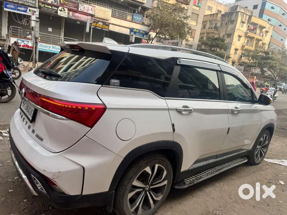 Mg Hector Plus 2024 Diesel 25000 Km Driven