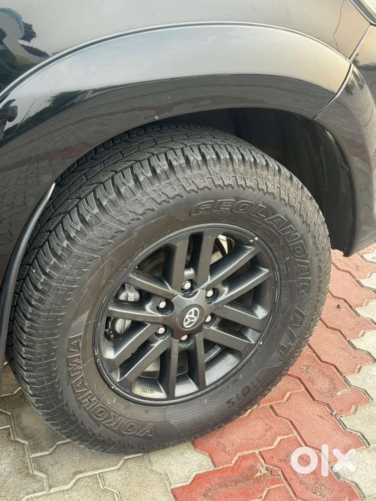 2015 Toyota Fortuner 4x2 Manual