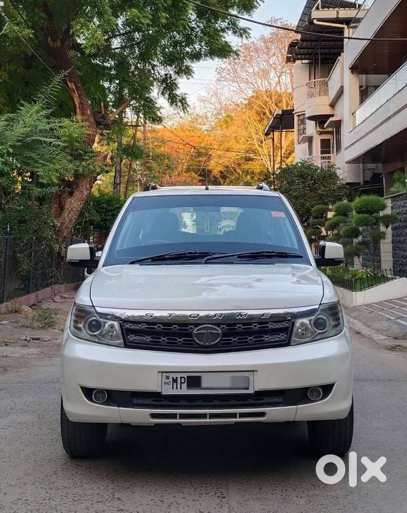 Tata Safari Storme Lx, 2015, Diesel