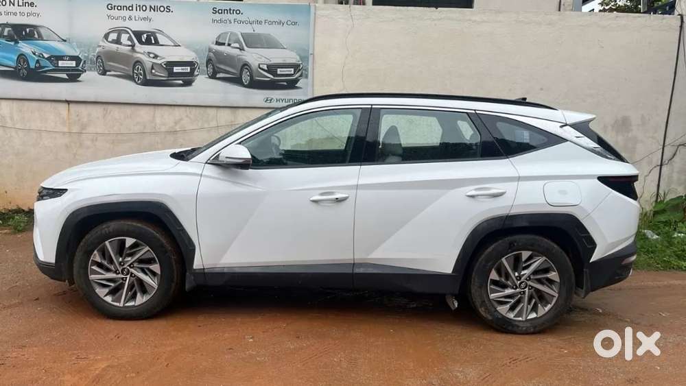 Hyundai Tucson [ ] 2.0 Gls 2wd At Petrol, 2022, Petrol