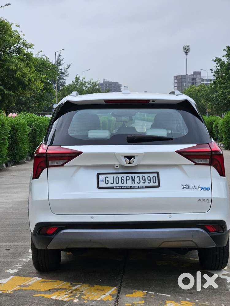 Mahindra Xuv700 2.2 Ax 7 Diesel Mt Luxury Pack Str, 2023, Diesel