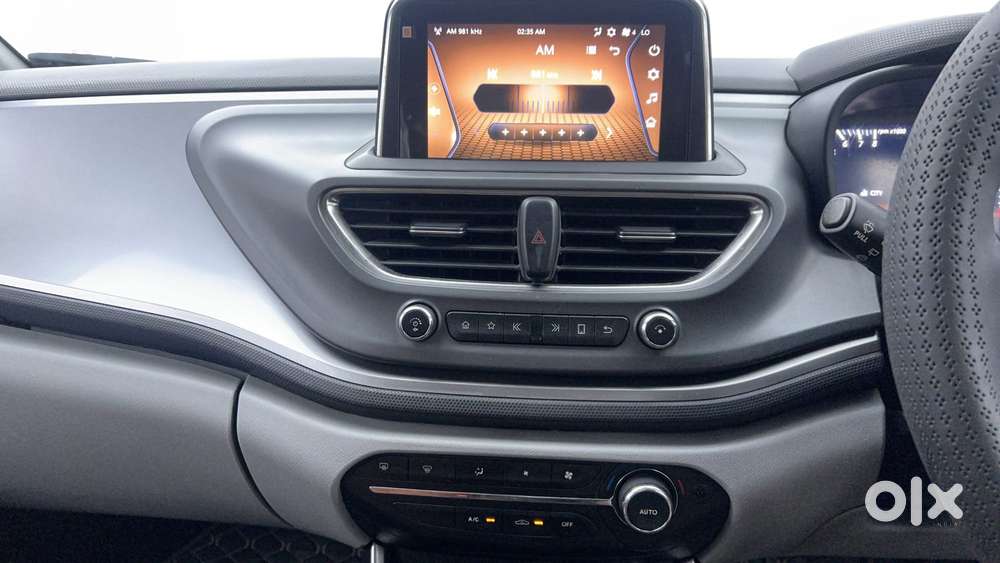Tata Altroz Xz, 2020, Petrol