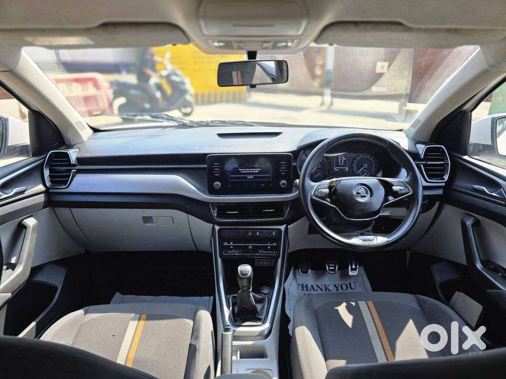 Skoda Kushaq 1.0 Tsi Ambition, 2023, Petrol