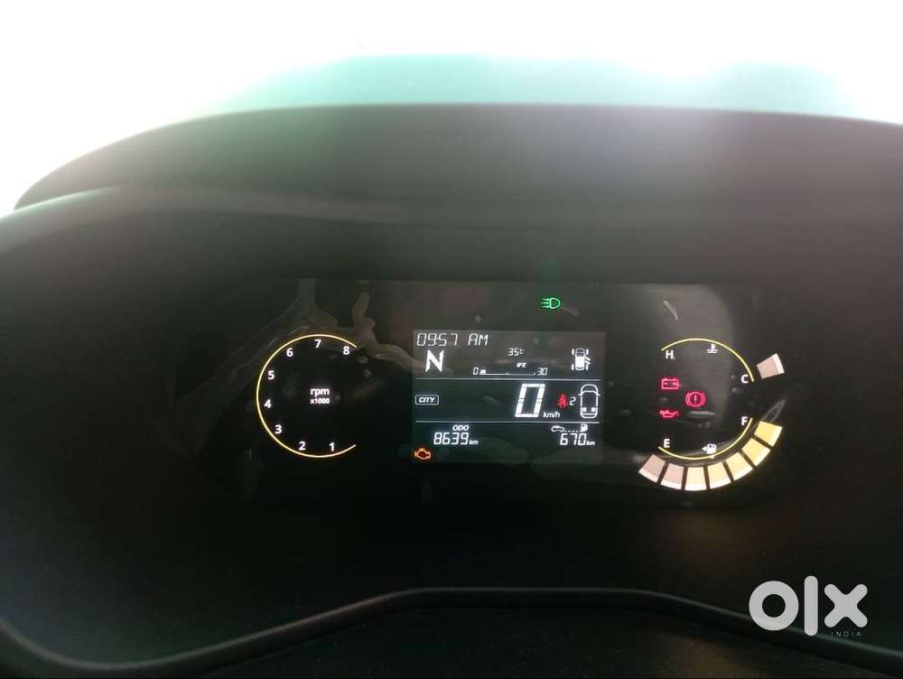 Tata Nexon Pure Plus Automatic 2025