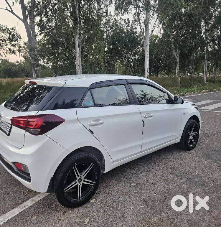Hyundai Elite I20 Magna Executive 1.2, 2018, Petrol