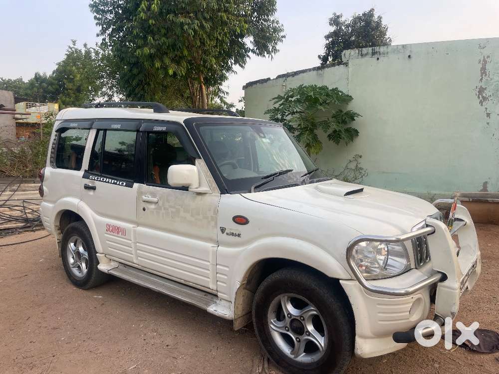 Mahindra Scorpio Vlx2.2hawk-2wd
