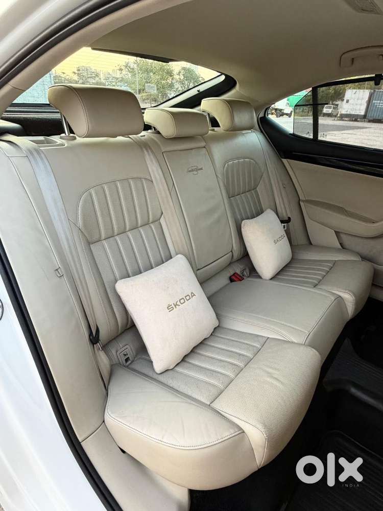 Skoda Superb L&k 2.0 Tdi At, 2018, Diesel