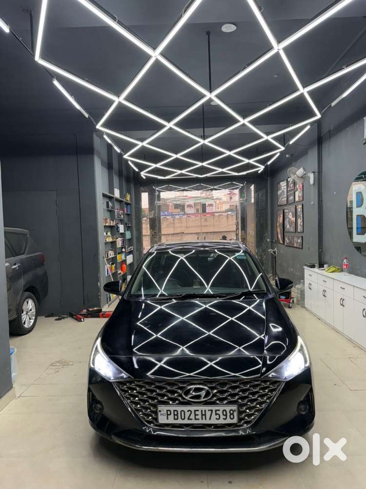 Hyundai Verna Petrol Mt 2022 All Original Car With 1 Year Gaurantee