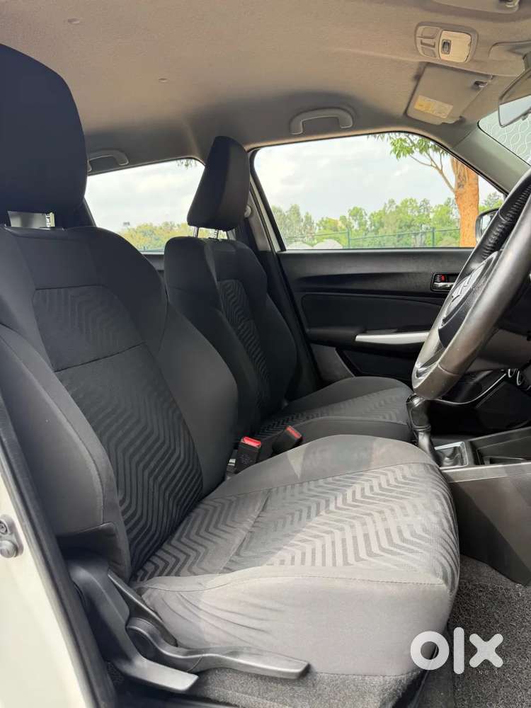 Maruti Suzuki Swift 1.3 Zxi, 2020, Petrol