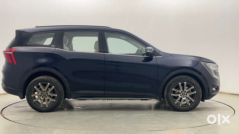 Mahindra Xuv700 2.2 Ax 7 Diesel At Luxury Pack Str Awd, 2022, Diesel