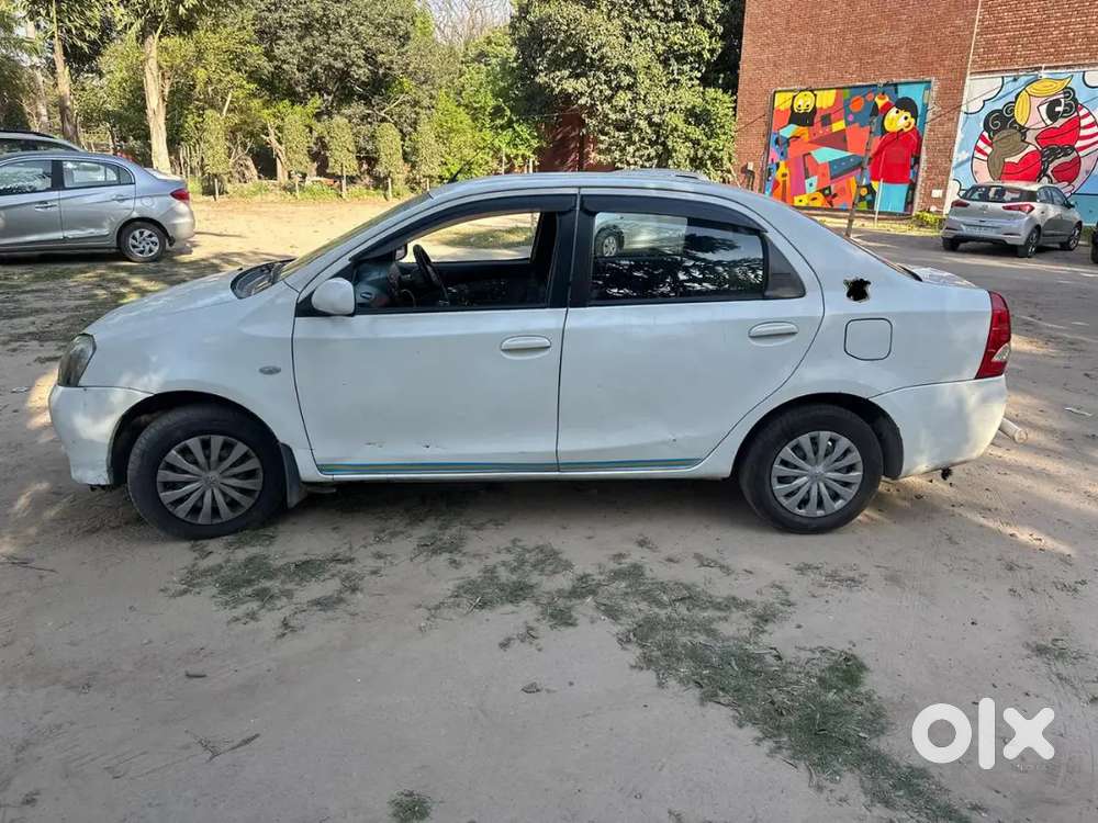 Toyota Etios 2016
