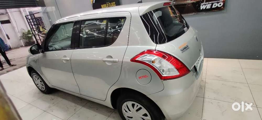 Maruti Suzuki Swift 2016 Petrol 48000 Km Driven