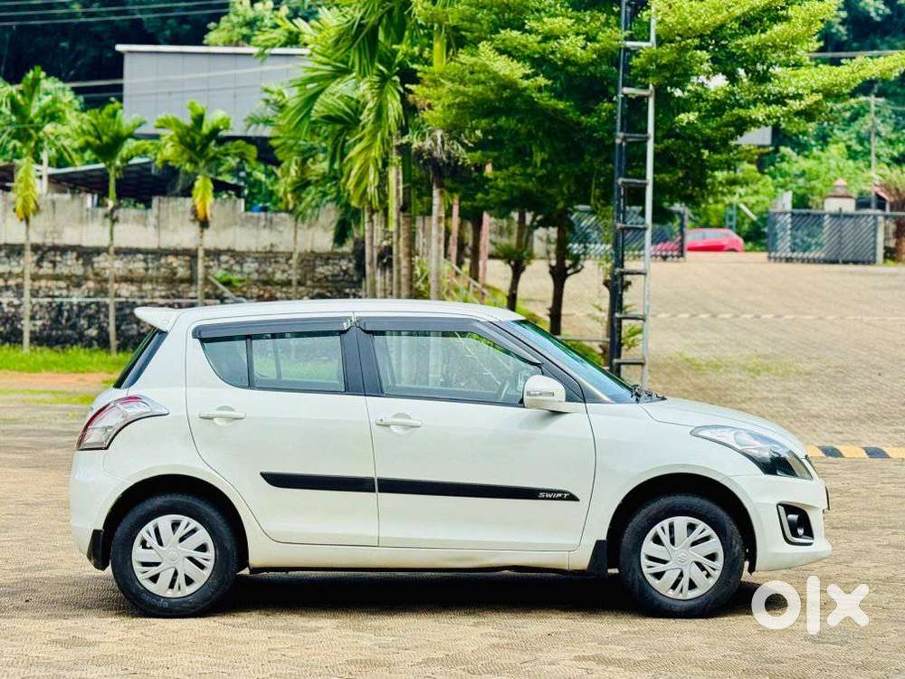 Maruti Suzuki Swift Vxi, 2014, Petrol