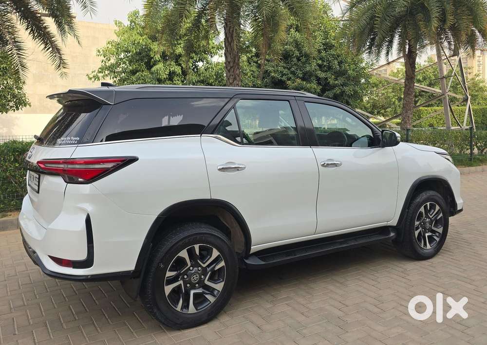 Toyota Fortuner Legender 4x2 At 2.8, 2023, Diesel