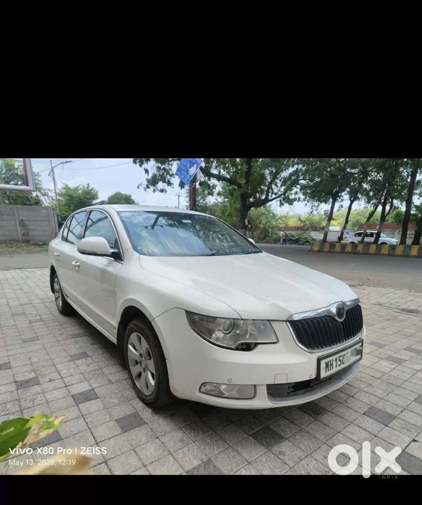 Skoda Superb, 2010, Petrol