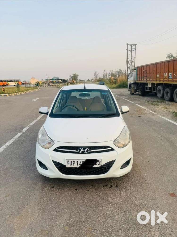 Hyundai Car Manual 2012