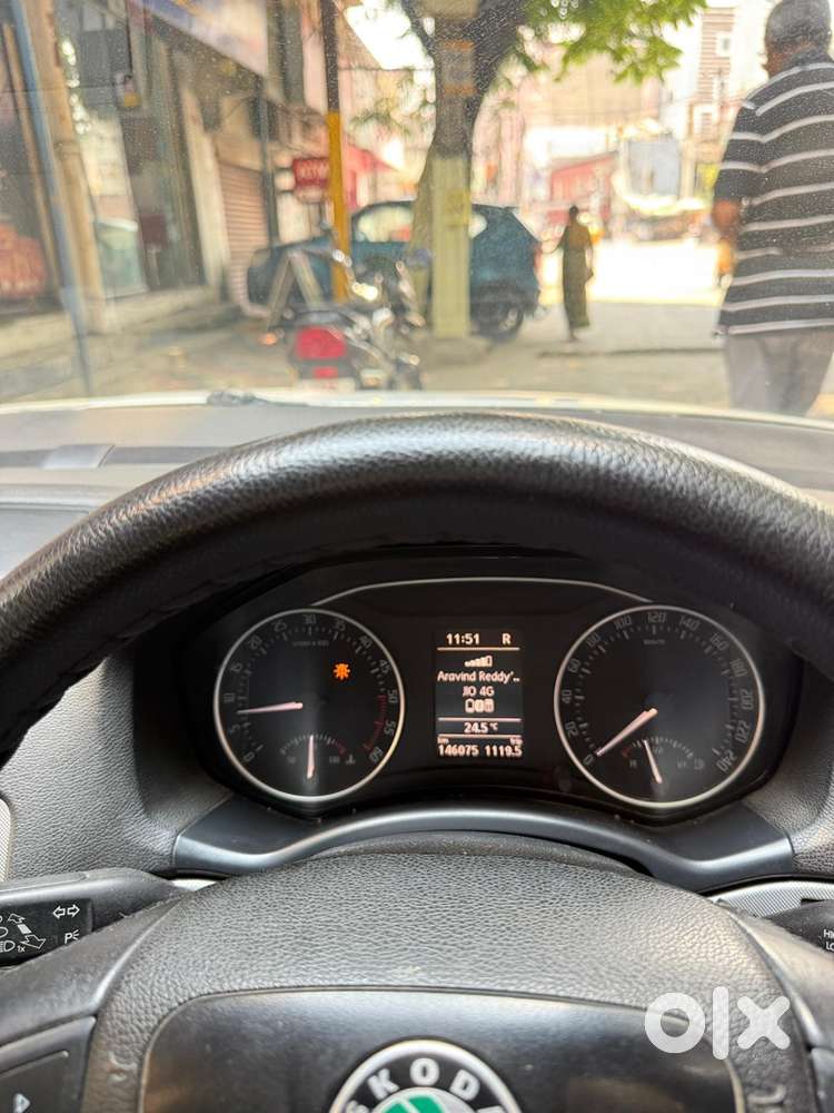 Skoda Laura 2013 Diesel Well Maintained