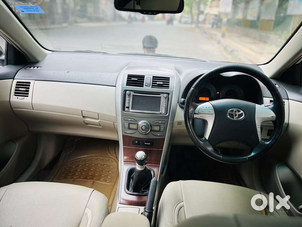 Toyota Corolla Altis G, 2013, Petrol