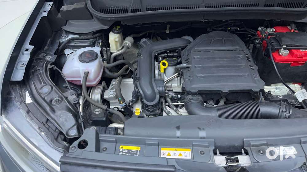 Volkswagen Taigun Topline 1.0 Tsi At (electric Seats), 2022, Petrol