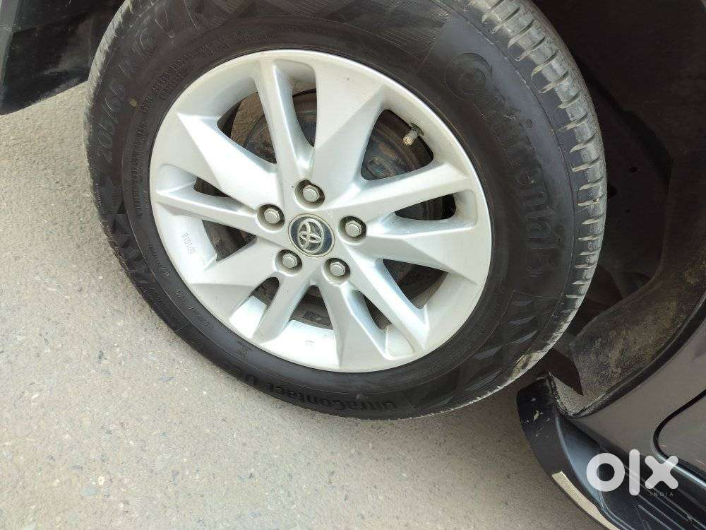 Toyota Innova Crysta