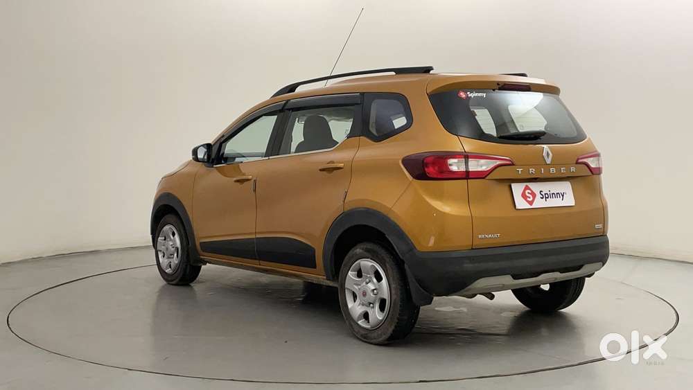Renault Triber Rxz Easy-r Amt, 2022, Petrol
