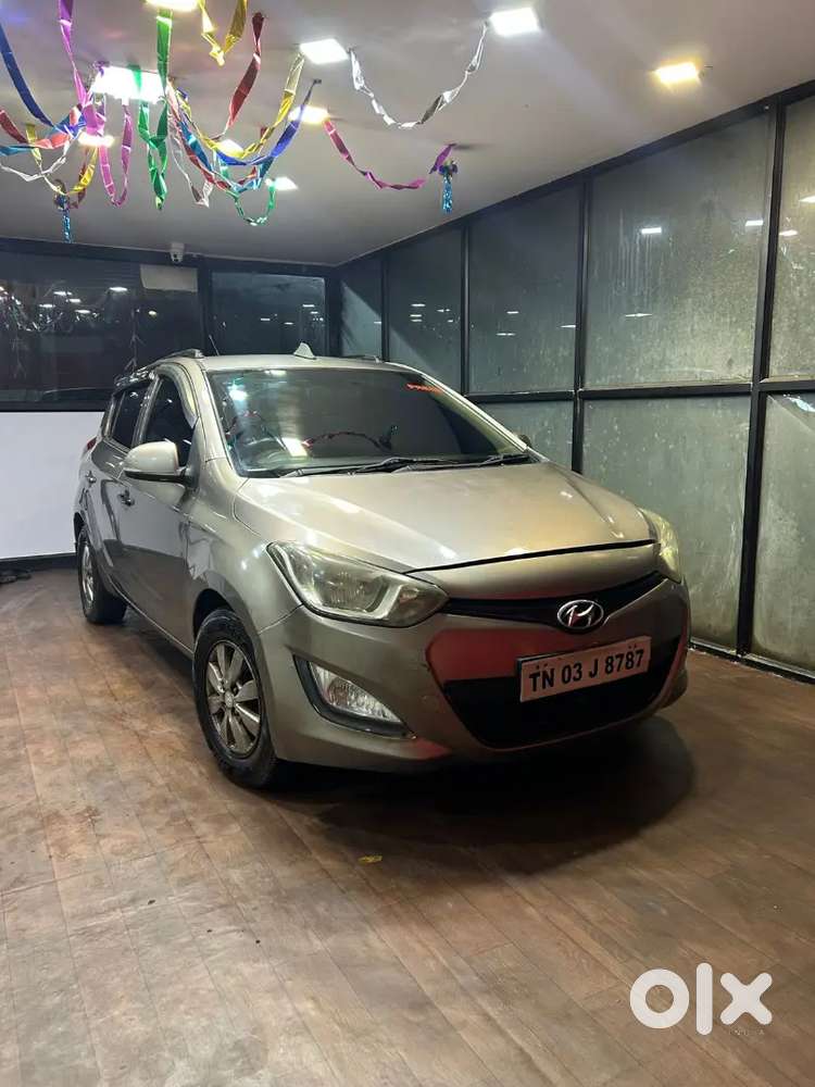 Hyundai I20 2012 Diesel 80000 Km Driven