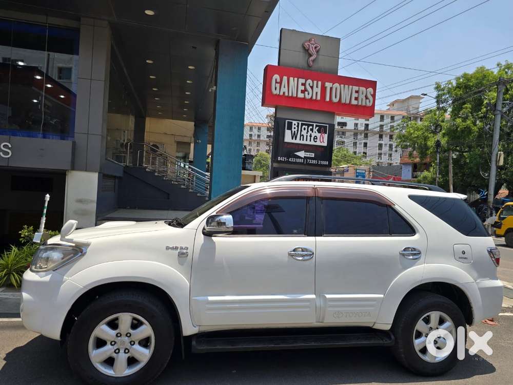 Toyota Fortuner, 2011, Diesel
