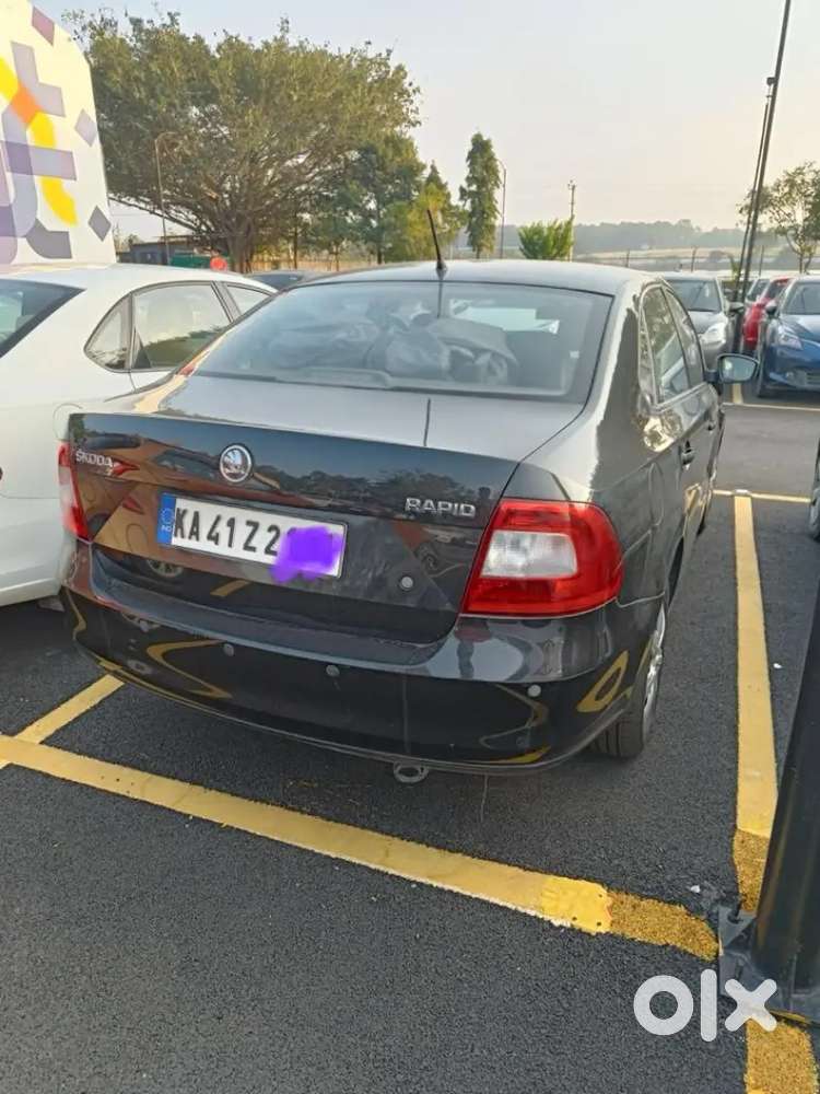 Skoda Rapid 1.5 Active 2013 Petrol Automatic