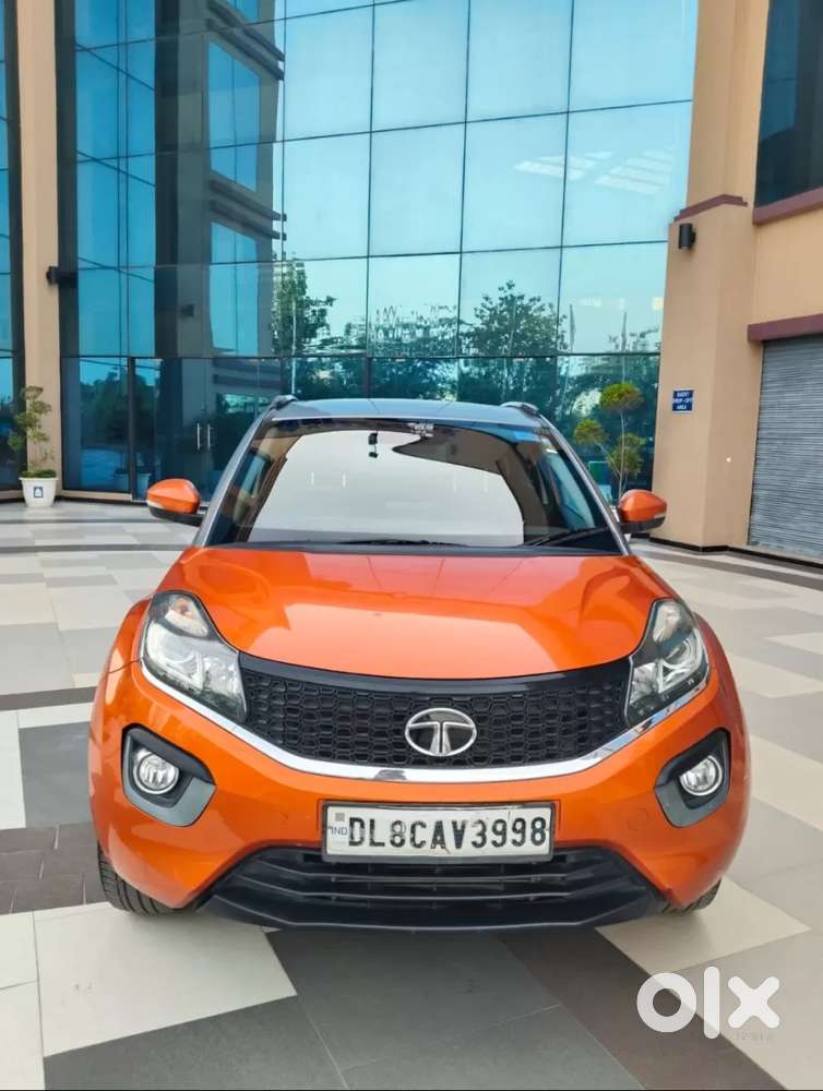 Tata Nexon 1.2 Revotron Xza Plus Dualtone, 2018, Petrol
