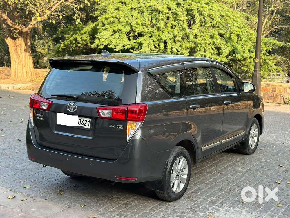 Toyota Innova Crysta