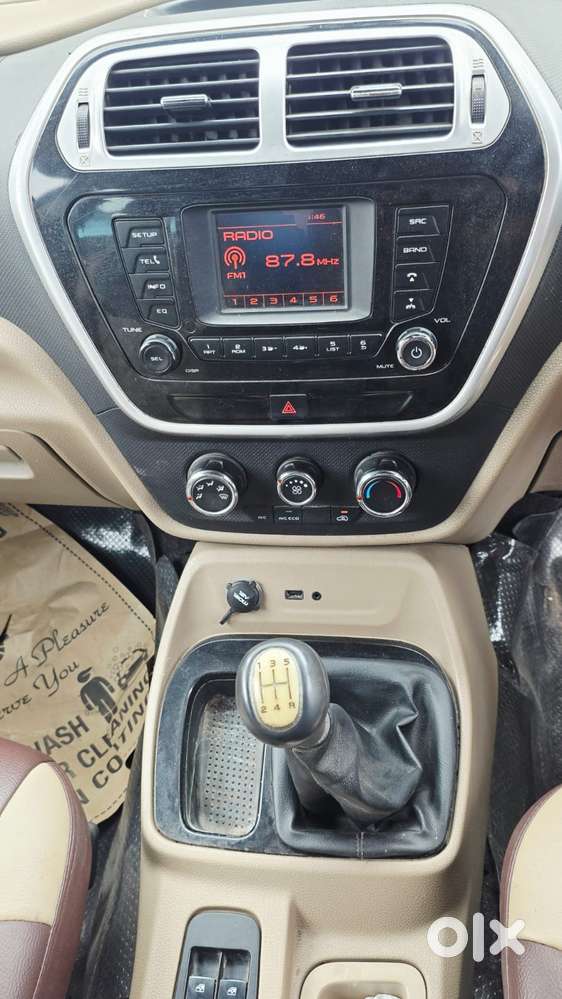 Mahindra Tuv 300 T8, 2016, Diesel