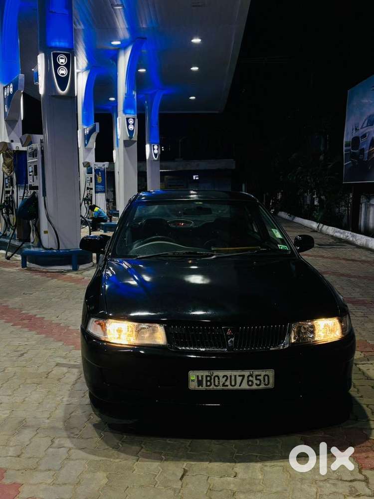 Mitsubishi Petrol Manual 2005