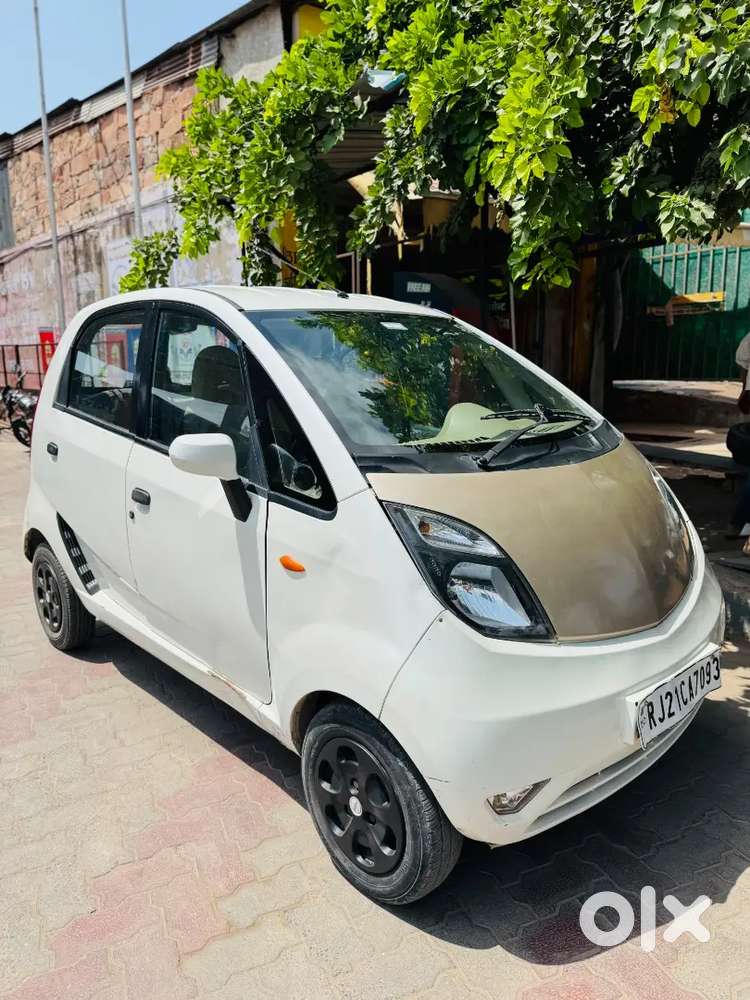 Tata Nano Genx Xt 2015