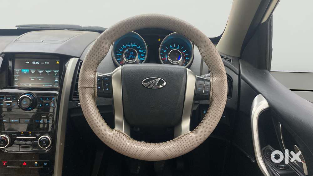 Mahindra Xuv500 W7, 2019, Diesel