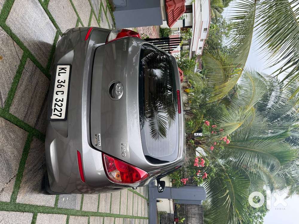 Hyundai I20 Sportz (2012)