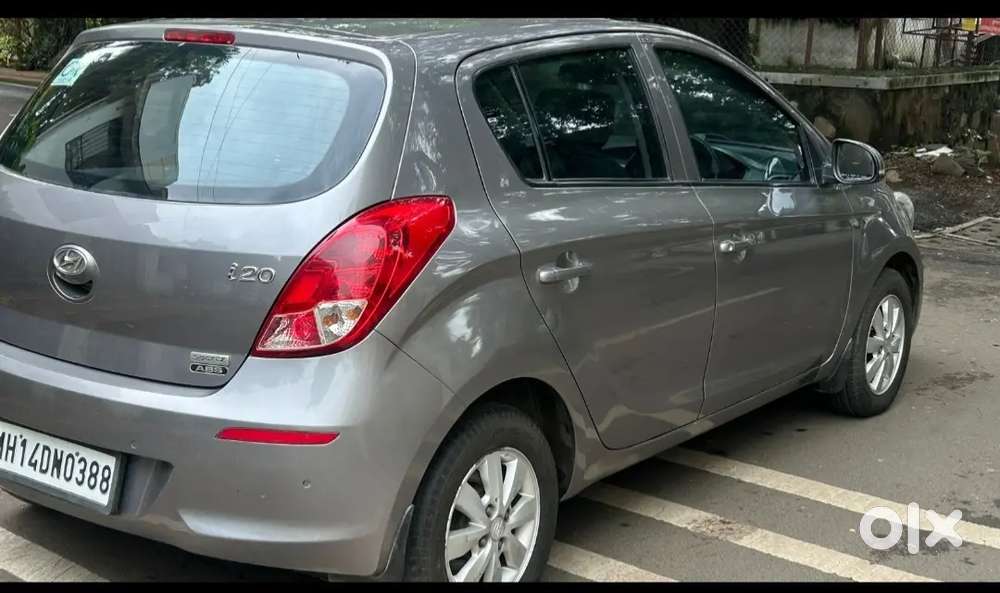 Hyundai I20 Sportz 2012 With 92500 Km Driven