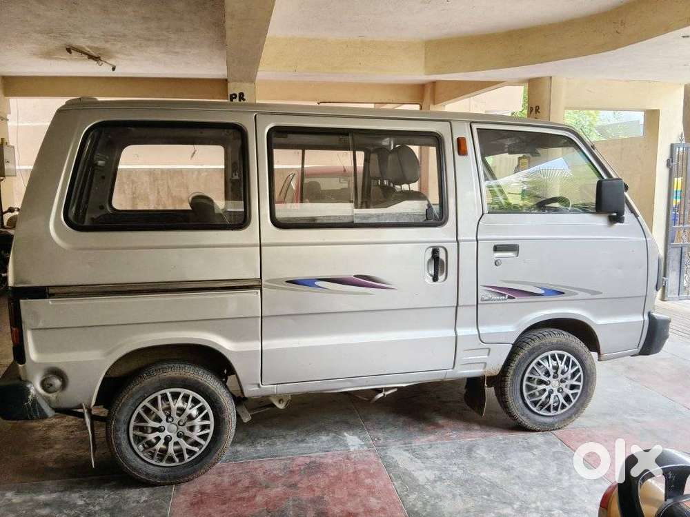 Maruti Suzuki Omni Mpi Std Bsiv, 2013, Petrol