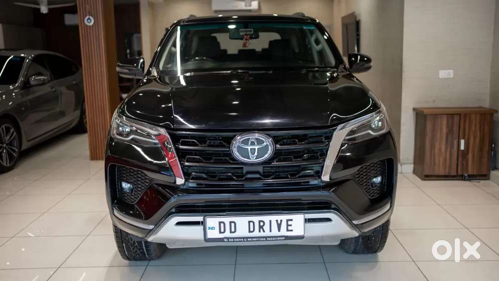 Toyota Fortuner, 2024, Petrol