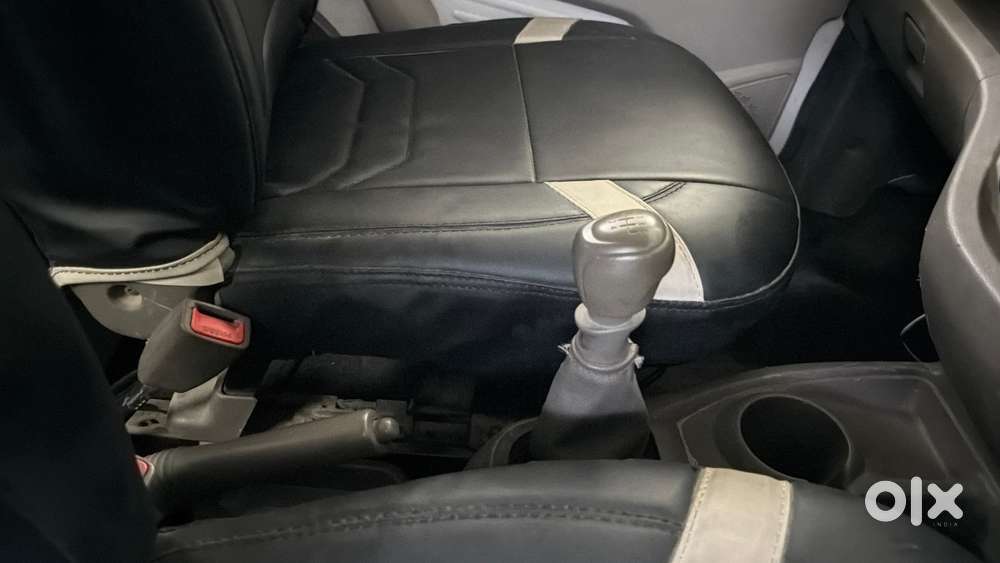 Datsun Redigo T Option, 2016, Petrol