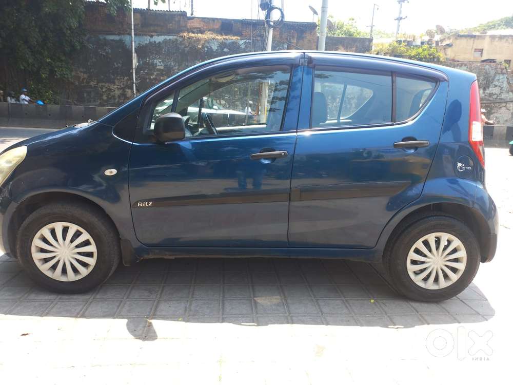 Maruti Suzuki Ritz Lxi, 2010, Petrol