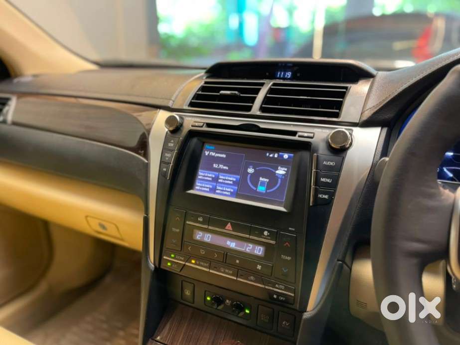 Toyota Camry Hybrid, 2015, Electric