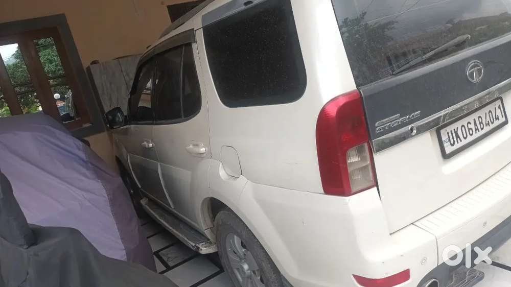 2013 Tata Safari Storme