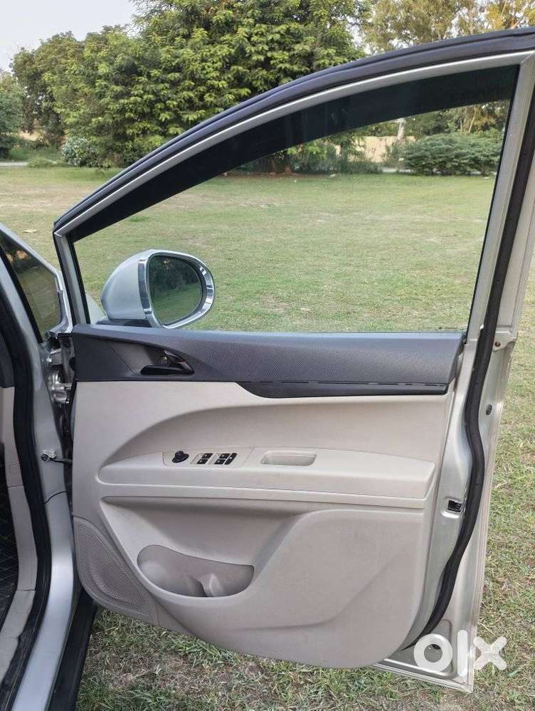 Mahindra Marazzo 1.5 M4 Plus 7 Str, 2018, Diesel