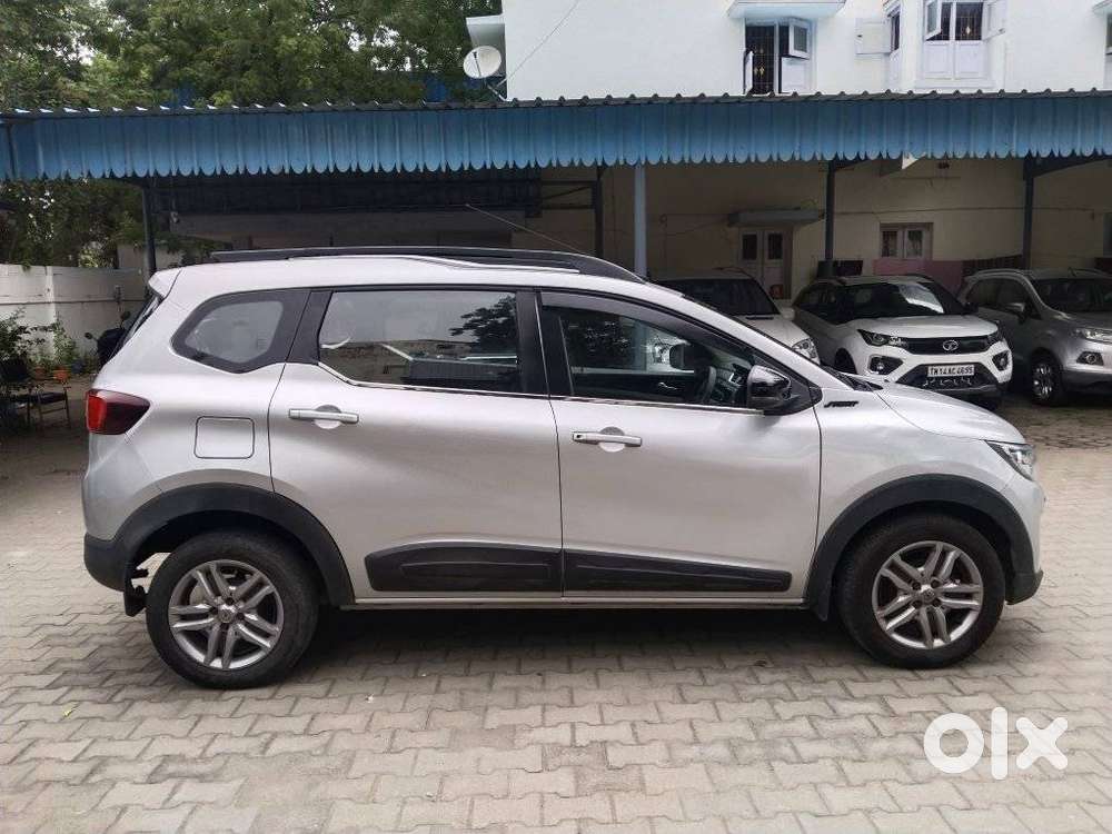Renault Triber Rxz, 2021, Petrol