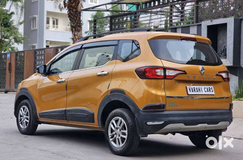 Renault Triber Rxt, 2023, Petrol