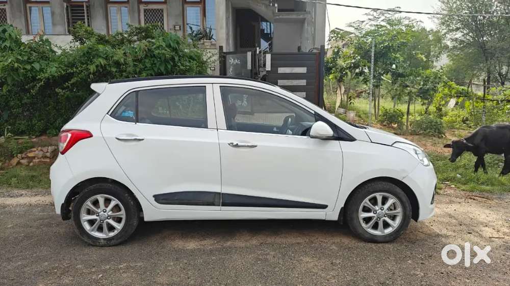 Hyundai Grand I10 2016 Petrol 94000 Km Driven