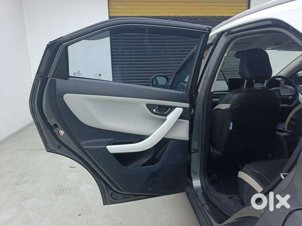 Tata Nexon Creative Plus 1.2 Revotron Petrol 6 Mt Dt, 2023, Petrol