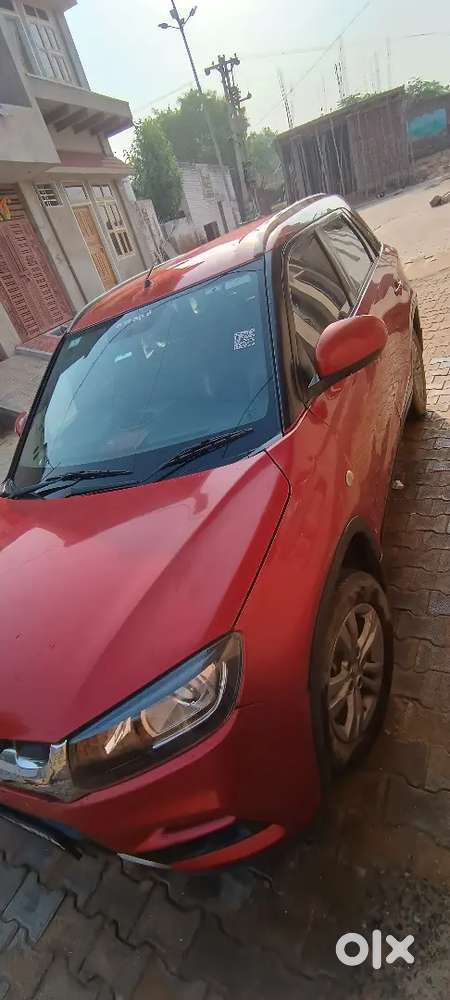 Maruti Suzuki Brezza 2017 November