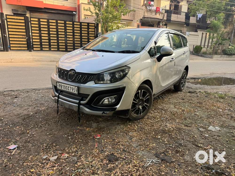 Mahindra Marazzo 1.5 M8 2018